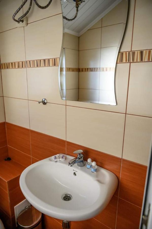 Guest House Tedi Sapareva Banya Luaran gambar